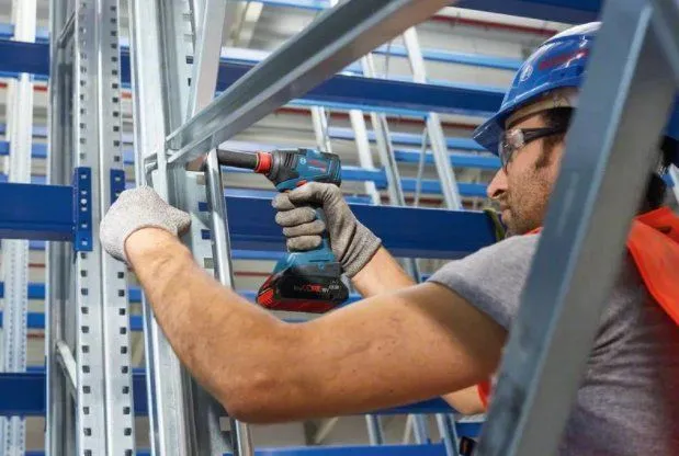 Bosch GDX 18V-200 18V Li-ion Accu Slagschroevendraaier Body In L-Boxx - 200Nm - Koolborstelloos - 06019J2205 3 Bosch GDX 18V-200 18V Li-ion Accu Slagschroevendraaier Body In L-Boxx - 200Nm - Koolborstelloos - 06019J2205 - Image 3