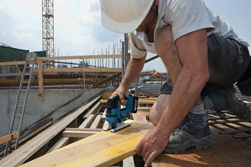 Bosch GST 18 V-LI B SOLO 18V Li-Ion Accu Decoupeerzaag Body - D-greep - Variabel - 06015A6100 4 Bosch GST 18 V-LI B SOLO 18V Li-Ion Accu Decoupeerzaag Body - D-greep - Variabel - 06015A6100 - Image 4