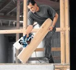 Bosch GHO 26-82 D Schaafmachine - 710W - 2,6mm - 06015A4301 11 Bosch GHO 26-82 D Schaafmachine - 710W - 2,6mm - 06015A4301 -Bosch Winkel 2547f2ef75a6dfed8fac9b5b833a014e