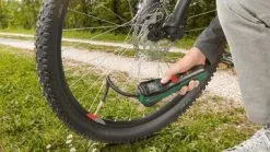 Bosch EasyPump 18V Li-Ion Accu Pomp Body - 10,3bar - 20cm - 10L/min 10 Bosch EasyPump 18V Li-Ion Accu Pomp Body - 10,3bar - 20cm - 10L/min -Bosch Winkel 2cb7d1eb4d911e7f73b88085deff027c