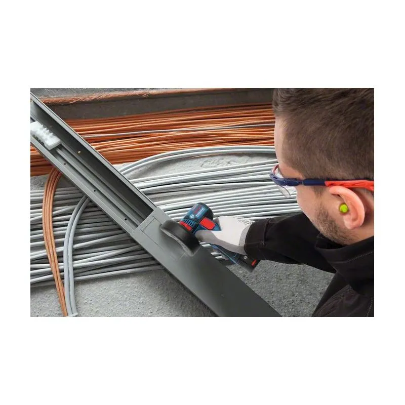 Bosch GWS 12V-76 12V Li-Ion Accu Haakse Slijper Body - 76mm - 06019F2000 3 Bosch GWS 12V-76 12V Li-Ion Accu Haakse Slijper Body - 76mm - 06019F2000 - Image 3