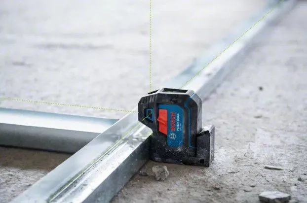 Bosch GPL 5 G Puntlaser Incl. Batterijen In Etui - 5 Punten - Groen - 30m - 0601066P00 2 Bosch GPL 5 G Puntlaser Incl. Batterijen In Etui - 5 Punten - Groen - 30m - 0601066P00 - Image 2