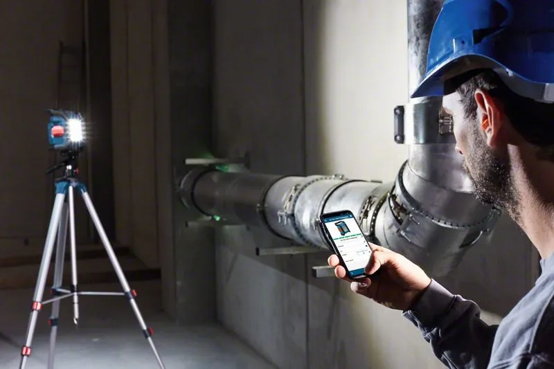 Bosch GLI 18V-1200 C 18V Li-ion Accu Lamp Body - 1200lm - 0601446700 2 Bosch GLI 18V-1200 C 18V Li-ion Accu Lamp Body - 1200lm - 0601446700 - Image 2